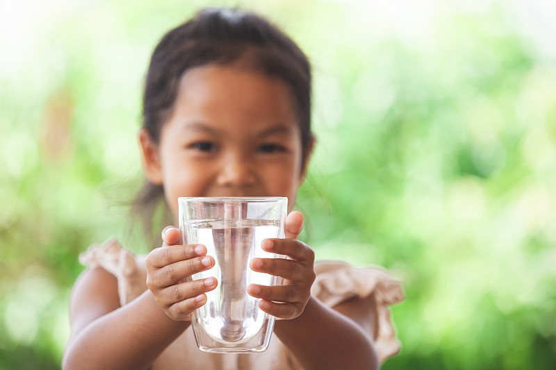 還原水機 秋冬乾燥，小朋友皮膚多注意！