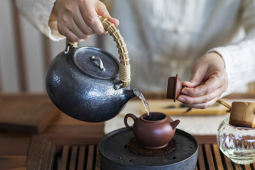 還原水機 冬日驅寒補氣，試試這些茶……